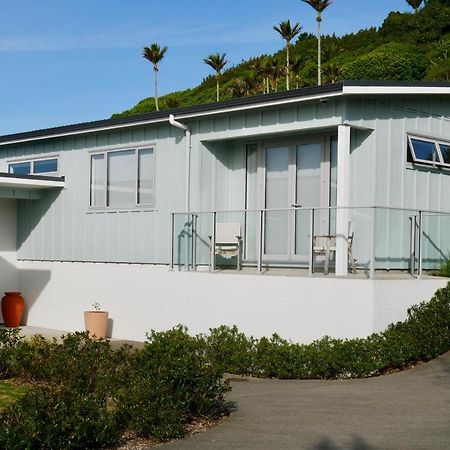 Aston Road Villa Bed & Breakfast Waikanae Luaran gambar