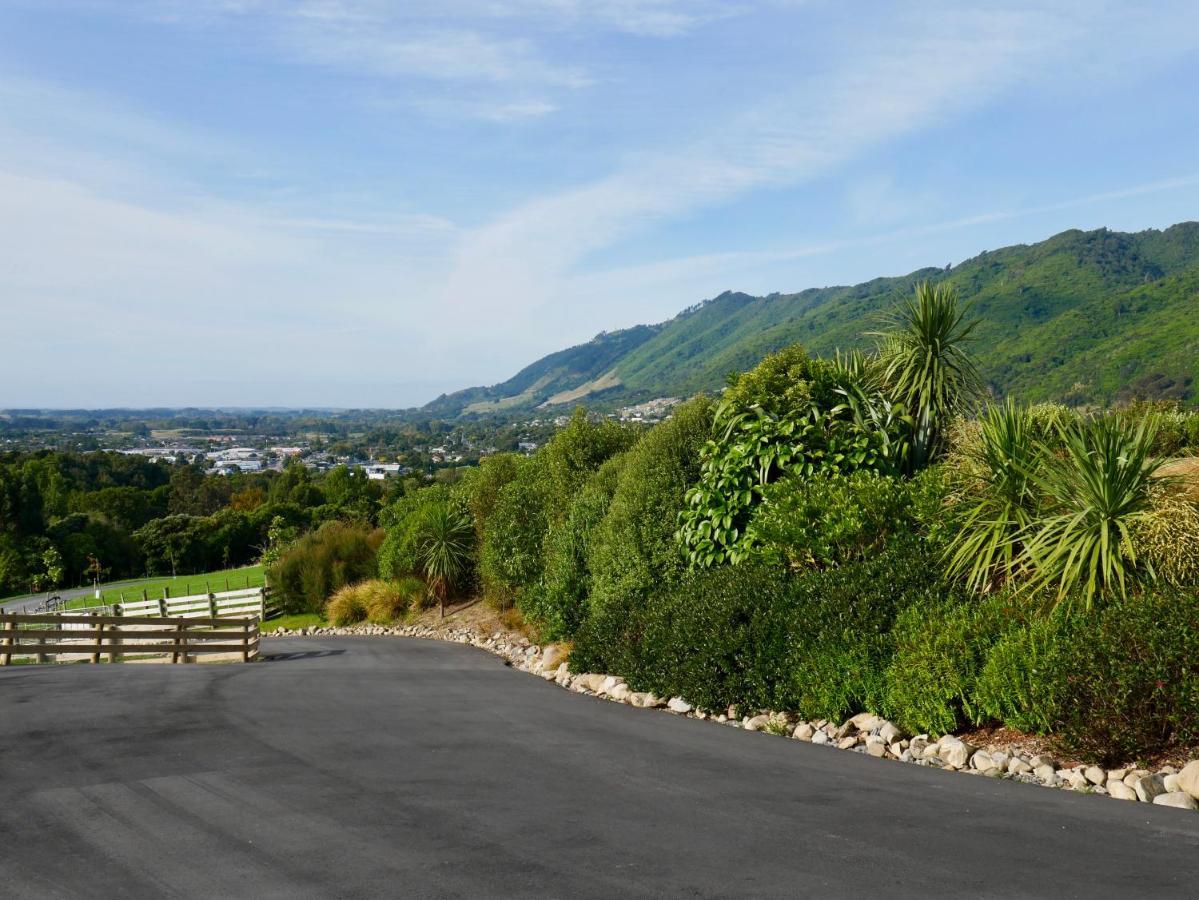 Aston Road Villa Bed & Breakfast Waikanae Luaran gambar