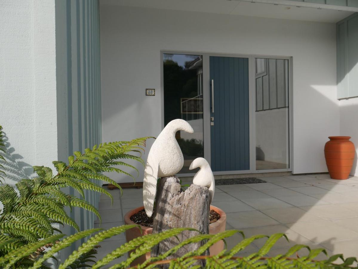 Aston Road Villa Bed & Breakfast Waikanae Luaran gambar