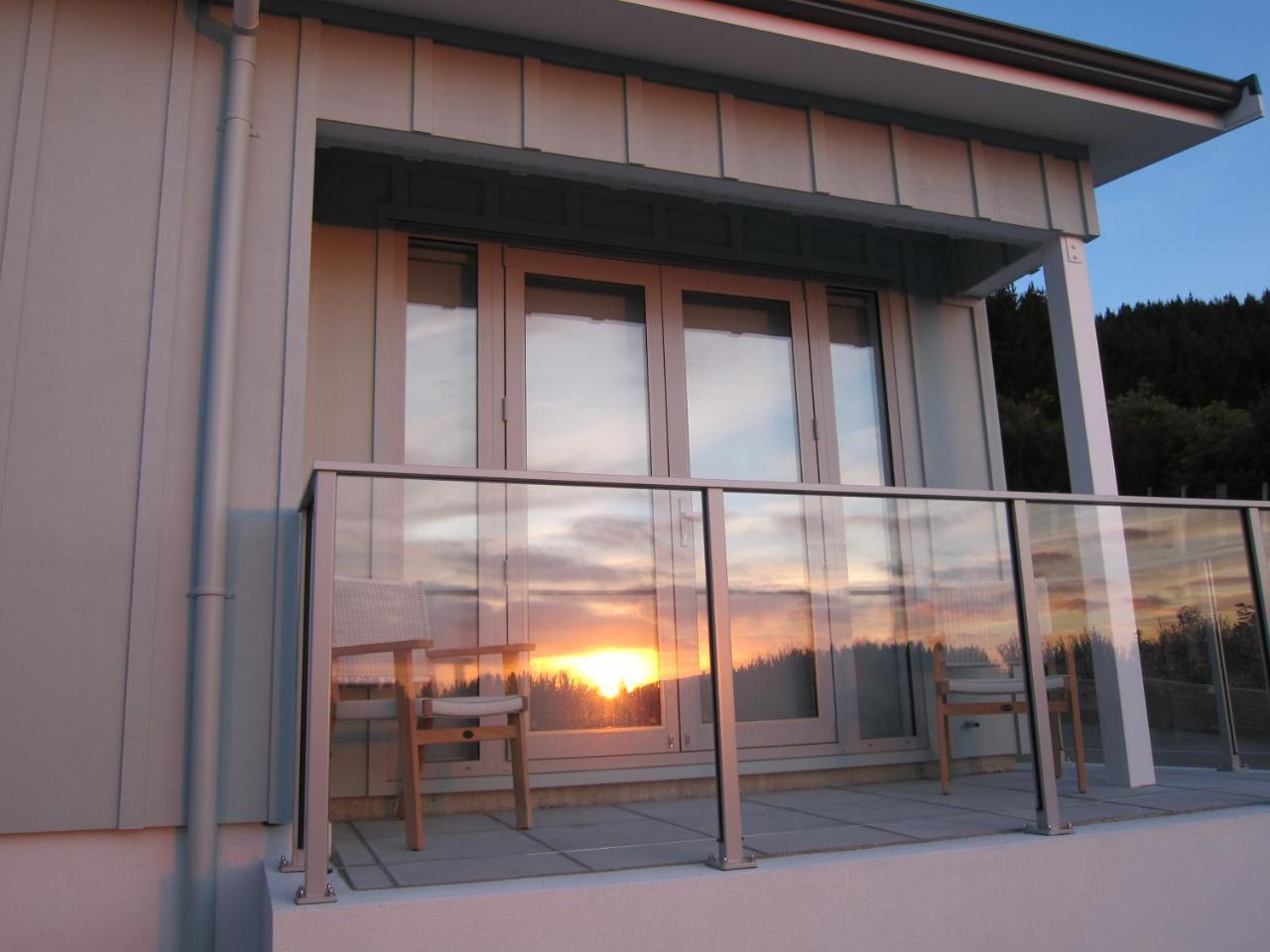 Aston Road Villa Bed & Breakfast Waikanae Luaran gambar